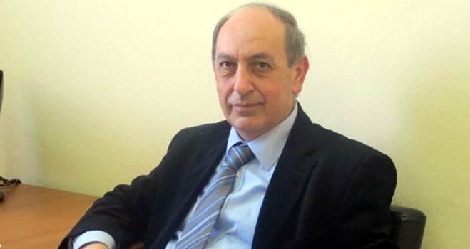 Έρευνα και παρέμβαση της Δικαιοσύνης ζητεί ο Βασ. Παπανικόλας για τα κυκλώματα των τουριστογιατρών