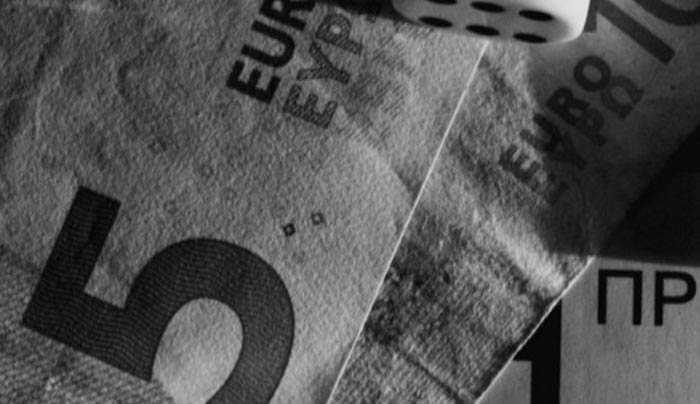 Χαράτσια-σοκ για χιλιάδες φορολογούμενους με εισοδήματα από ενοίκια