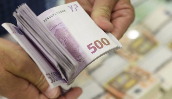 Ξεπαγώνουν οι επιστροφές φόρου