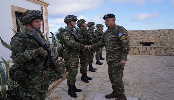 Περιοδεία του Α/ΓΕΕΘΑ Κ. Φλώρου σε Κάρπαθο, Καστελλόριζο, Γαύδο και Κρήτη