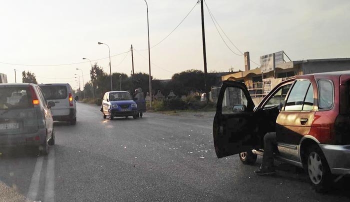 Ατύχημα υλικών ζημιών στον επαρχιακό λίγο μετά του Μαρινόπουλου