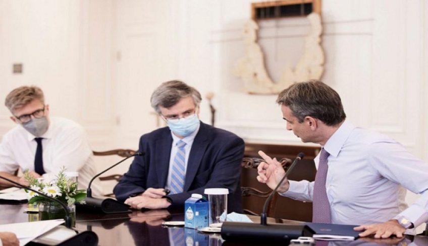 Τσιόδρας: Αττική, Κρήτη και Νότιο Αιγαίο οι τρεις περιοχές που παρουσιάζουν αύξηση κρουσμάτων