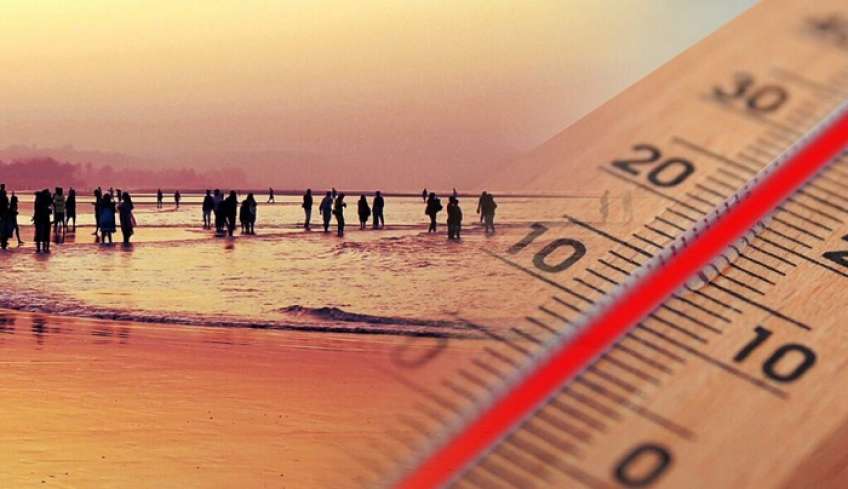 H χώρα ετοιμάζεται για το τρίτο κύμα καύσωνα