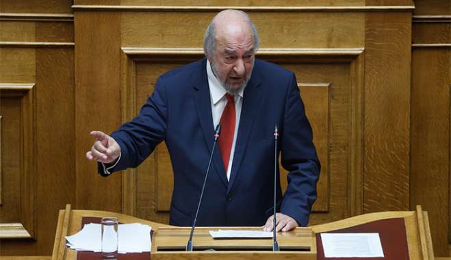 Νικητιάδης προς Σκρέκα : «Ακόμη και στο ΚΚΕ είστε ικανός να εγγραφείτε για να μας πείσετε για τα μέτρα σας»