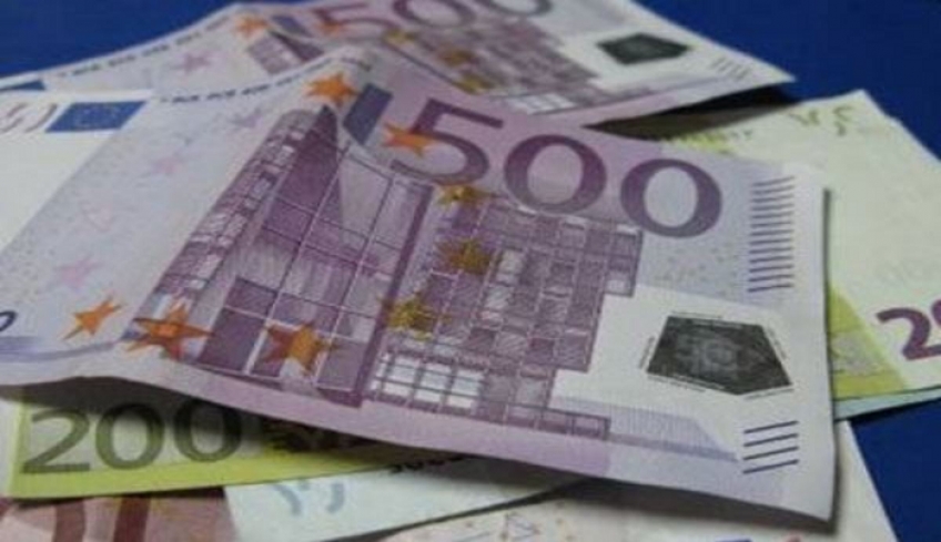 Το Δημόσιο άντλησε περίπου μισό δισ. με αρνητικό επιτόκιο