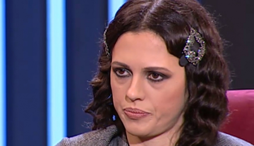 Η Ραμόνα καταγγέλλει τηλεοπτικό πρόσωπο για ρατσιστικό σχόλιο [βίντεο]