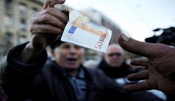 Ξαφνικός θάνατος για τις συντάξεις χηρείας! Η παγίδα που κρύβει ο νόμος!
