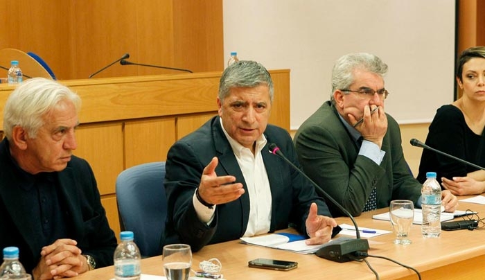 ΚΕΔΕ: Η δημιουργία των hot spots δεν θα λύσει από μόνη της, κανένα πρόβλημα