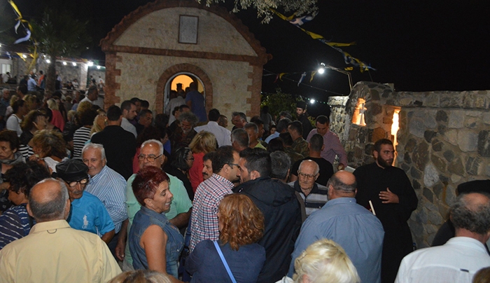 Το πανηγύρι στον Άγιο Ζαχαρία σε μια μαγευτική τοποθεσία, πίσω από το βουνό στην Κω ΦΩΤΟ &amp; ΒΙΝΤΕΟ