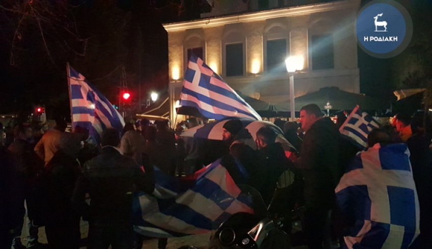 Νέα πορεία για το προσφυγικό στο κέντρο της Ρόδου