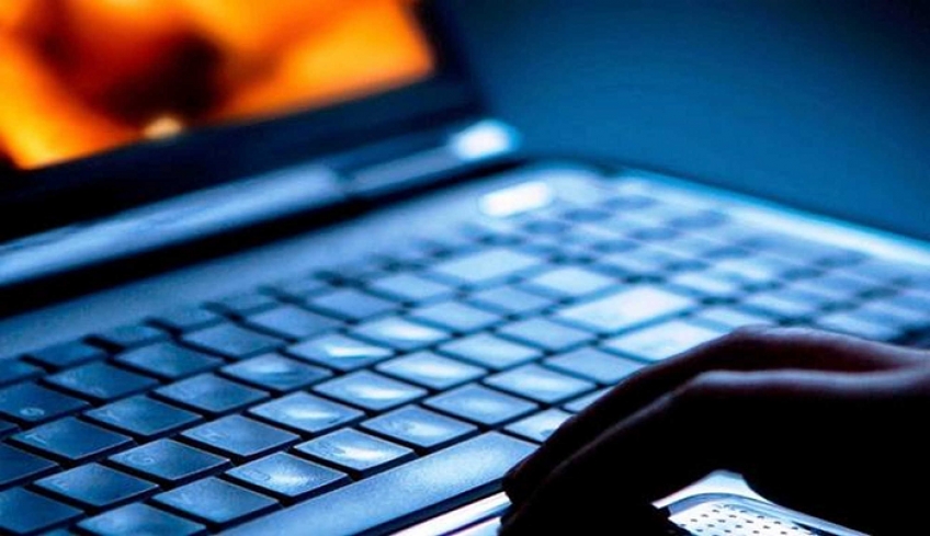 Σκάει η «βόμβα» των σεξουαλικών εκβιασμών στην Ελλάδα – Πώς το Revenge Porn και το Bullying ανηλίκων σαρώνουν στο διαδίκτυο