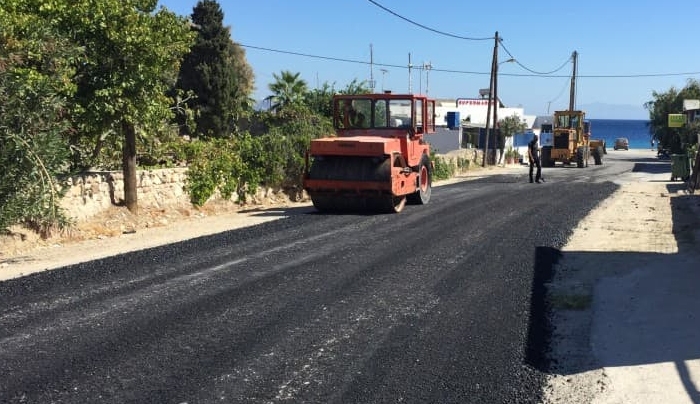 Ο ΔΗΜΟΣ ΚΩ ΠΡΟΜΗΘΕΥΕΤΑΙ ΕΙΔΙΚΟ ΜΗΧΑΝΗΜΑ ΓΙΑ ΤΙΣ ΑΣΦΑΛΤΟΣΤΡΩΣΕΙΣ