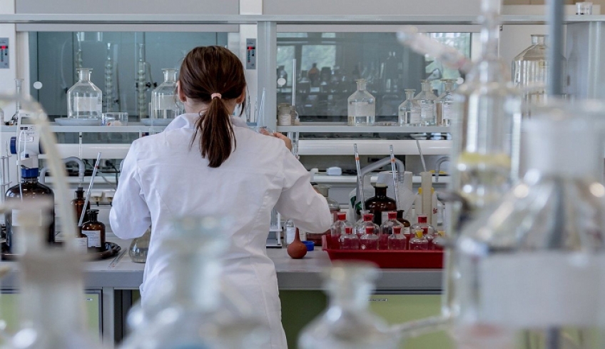 Έρχεται εισπνεόμενη ρεμδεσιβίρη για ασθενείς εκτός νοσοκομείου