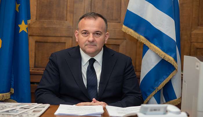 Γιάννης Παππάς: Παράδοση σχολικού εξοπλισμού σε σχολεία της Καλύμνου από την ΚΤΥΠ