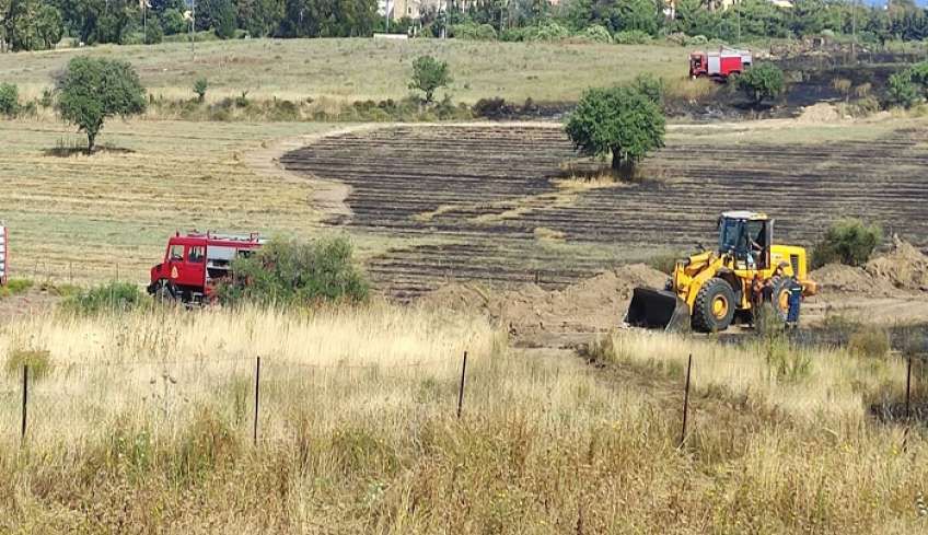Από βραχυκύκλωμα σε πυλώνες της ΔΕΗ προκλήθηκε η φωτιά στο Ψαλίδι | Άμεση η παρέμβαση