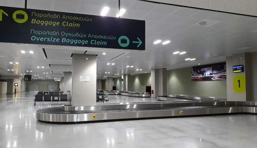 Σύλληψη 53χρονης στο αεροδρόμιο της Κω για παραβίαση εντολών του κυβερνήτη κατά τη διάρκεια πτήσης