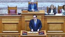 Υπερψηφίστηκε η ρύθμιση για τους δανειολήπτες του νόμου Κατσέλη: Μείωση δόσεων και τόκων για τα «κόκκινα» δάνεια