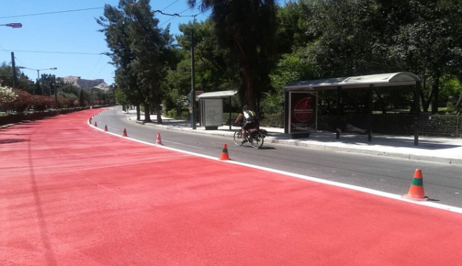 Ο Μεγάλος Περίπατος της Αθήνας και η έκπληξη της πρώτης ημέρας (pics &amp; vid)