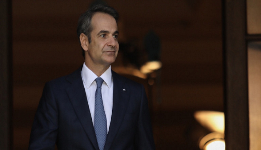 Τετ α τετ Μητσοτάκη στη Ρόδο με τη μητέρα της 9χρονης που είχε λιποθυμήσει από την πείνα -Συζήτησαν για τη νέα της δουλειά