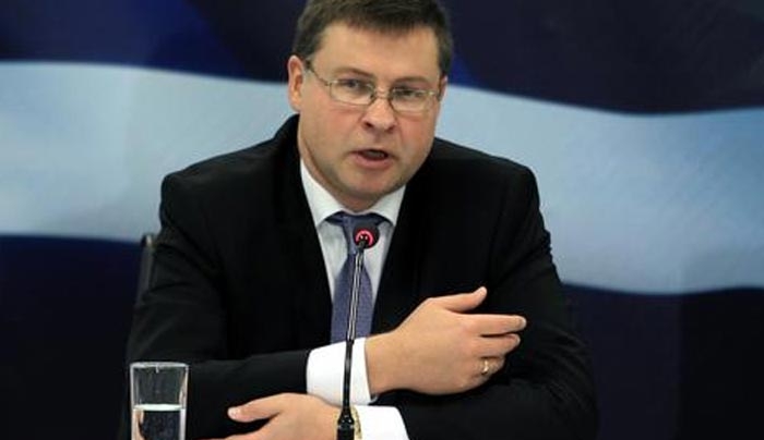 Βόμβα από Ντομπρόσβσκις: Εμείς θέλαμε μειώσεις δαπανών, η κυβέρνηση επέλεξε να επιβάλει φόρους