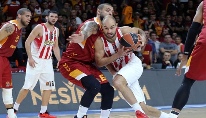Γαλατασαράι - Ολυμπιακός: Πέταξαν... στα σκουπίδια μια νίκη οι Πειραιώτες!
