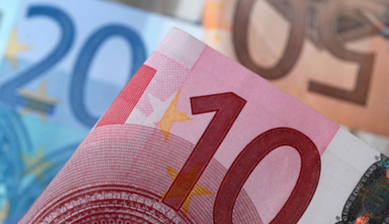 Συντάξεις: Επιστροφές ποσών σε 200.000 συνταξιούχους – Ποιοι και πότε θα δουν επιπλέον χρήματα στον λογαριασμό τους