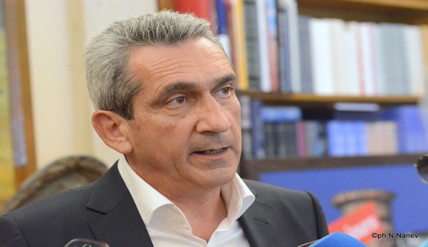 Γ. Χατζημάρκος: Καταδικαστέα τα επεισόδια στο Βόρειο Αιγαίο-Δεν λύνονται έτσι τα προβλήματα