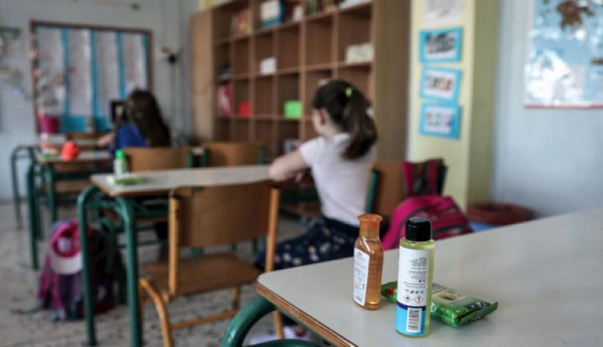Νίκη Κεραμέως: Εξετάζεται να ξεκινήσουν νωρίτερα τα σχολεία