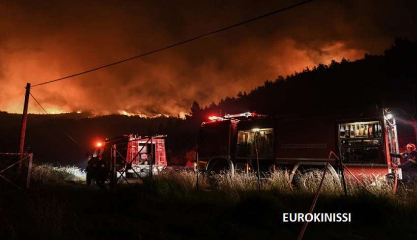 Ολονυχτίες στα πύρινα μέτωπα σε Κρήτη και Αχαΐα - 24ωρος εφιάλτης για την Πυροσβεστική με 71 δασικές πυρκαγιές