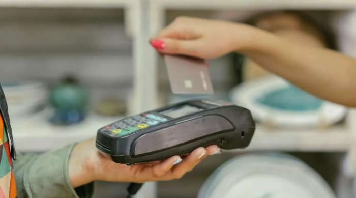 Διασύνδεση POS με ταμειακές: Παράταση ως 10 Ιουνίου ανακοίνωσε η ΑΑΔΕ - Για ποιους ισχύει