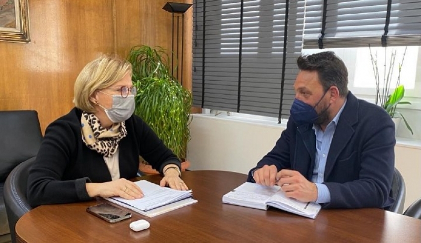 Άμεση εφαρμογή της τηλεϊατρικής στη Χάλκη ζήτησε ο Ε. Φραγκάκης από την αναπληρώτρια υπουργό Υγείας