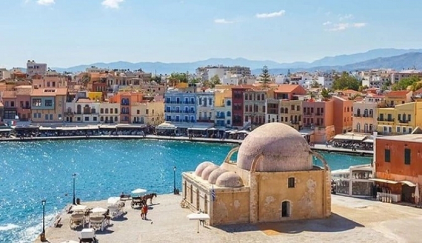 Ανοιγμα τουρισμού: Ξεκίνησε η κάθοδος των πρώτων Γερμανών στην Κρήτη - Ερχονται και 200 Ολλανδοί στη Ρόδο