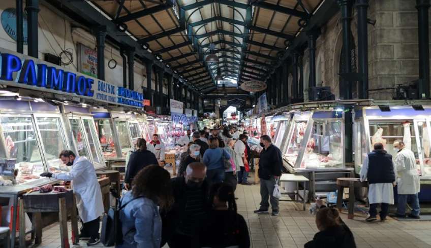 Ακρίβεια: Απλησίαστο το μοσχαρίσιο κρέας, «στροφή» στο κοτόπουλο -Ανατιμήσεις και στα λαχανικά