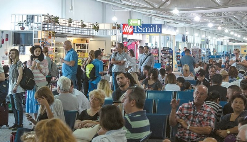 Πώς πήγαν να ξεπουλήσουν το «Ελ. Βενιζέλος»