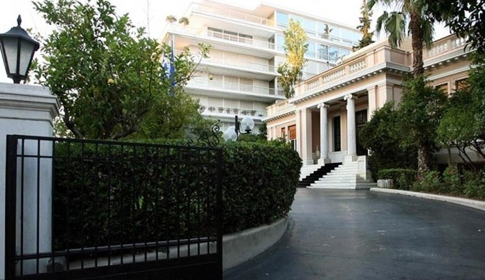 Μαξίμου: Διπλό «όχι» σε εκλογές και αλλαγή κυβερνητικού εταίρου