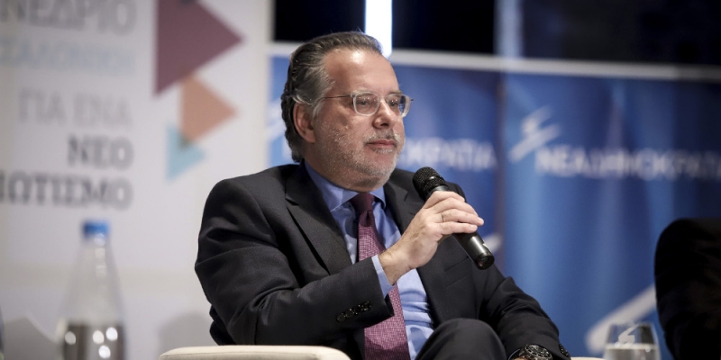 Κουμουτσάκος για Καμμένο: Φθηνός λαϊκισμός ενός ανόητου πολιτικού