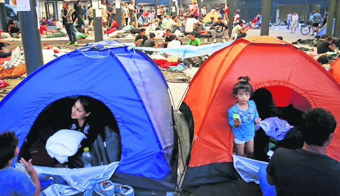 Χάος σε όλη την Ευρώπη από τα κύματα προσφύγων
