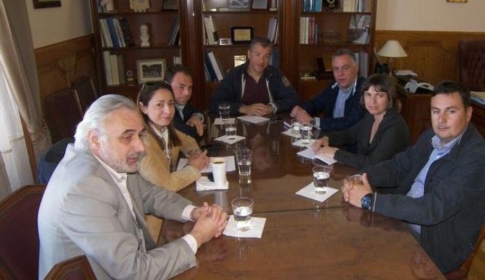 Σ.Θεοδωράκης : «ο κόσμος μπορεί να είναι πληγωμένος και προδομένος αλλά το χαμόγελο δεν λείπει…» - Γ. Κυρίτσης : «οι πολίτες της Κω και γενικώς οι πολίτες της χώρας περιμένουν πολλά από σένα…»