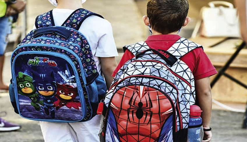 Σχολεία: Δεκτή η εισήγηση για άνοιγμα χωρίς μάσκες και τεστ – Η επίσημη ανακοίνωση του Υπουργείου