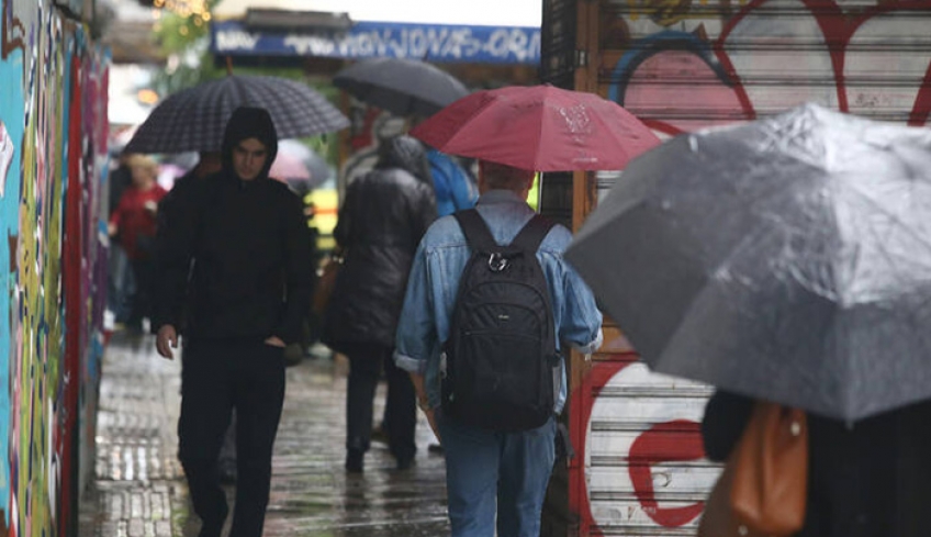 Καιρός: Έρχεται ραγδαία επιδείνωση με βροχές και πτώση της θερμοκρασίας