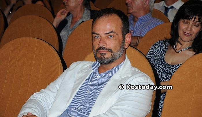 ΗΛΙΑΣ ΣΙΦΑΚΗΣ : "Με τη γλώσσα της λογικής και της αλήθειας"