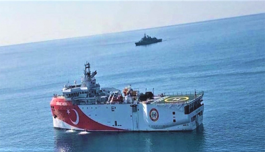 Μήνυμα "Oruc Reis" προς την φρεγάτα «Νικηφόρος Φωκάς»: «Να φύγετε από την τουρκική ΑΟΖ τώρα»! - Τραγέλαφος στην Αθήνα