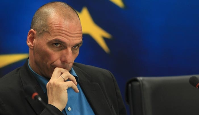 Τι απαντά ο Βαρουφάκης σε όσους τον  κατηγορούν ότι κατέστρεψε την οικονομία