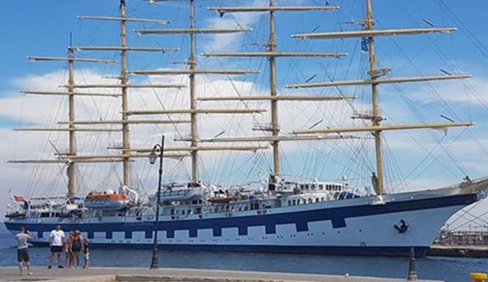 To Royal Clipper στο λιμάνι της Κω (φωτό- βίντεο)