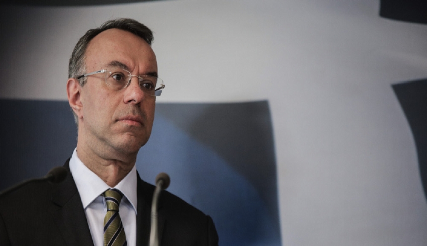 Σταϊκούρας: Αυτή την εβδομάδα το έκτακτο επίδομα των 800 ευρώ – Κοντά στο 4% η ύφεση
