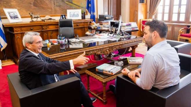 Με το νεοεκλεγέντα δήμαρχο Ρόδου Αλ. Κολιάδη συναντήθηκε χθες ο περιφερειάρχης Γιώργος Χατζημάρκος