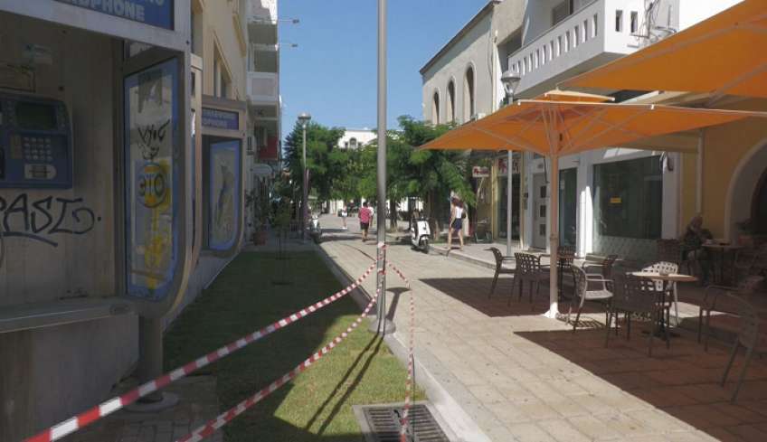 Ήπια ανάπλαση της οδού Ξάνθου στην πλατεία Κονίτσης, από τα συνεργεία του εργοταξίου και της Υπηρεσίας Πρασίνου