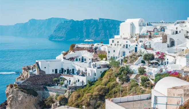 Το Nότιο Αιγαίο ατμομηχανή της τουριστικής ανάπτυξης – Πάνω από 6 δισ. ευρώ οι εισπράξεις το 9μηνο