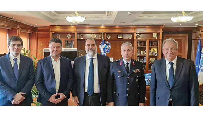 Δήμος Πάτμου: Ευχαριστίες προς τον κ. Νικόλα Πατέρα για τη δωρεά ενός νέου περιπολικού Suzuki Vitara Hybrid.