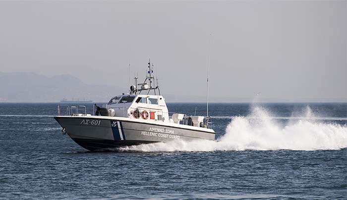Εντοπίστηκαν 54 μετανάστες μετά από προσάραξη ιστιοφόρου στην Κω